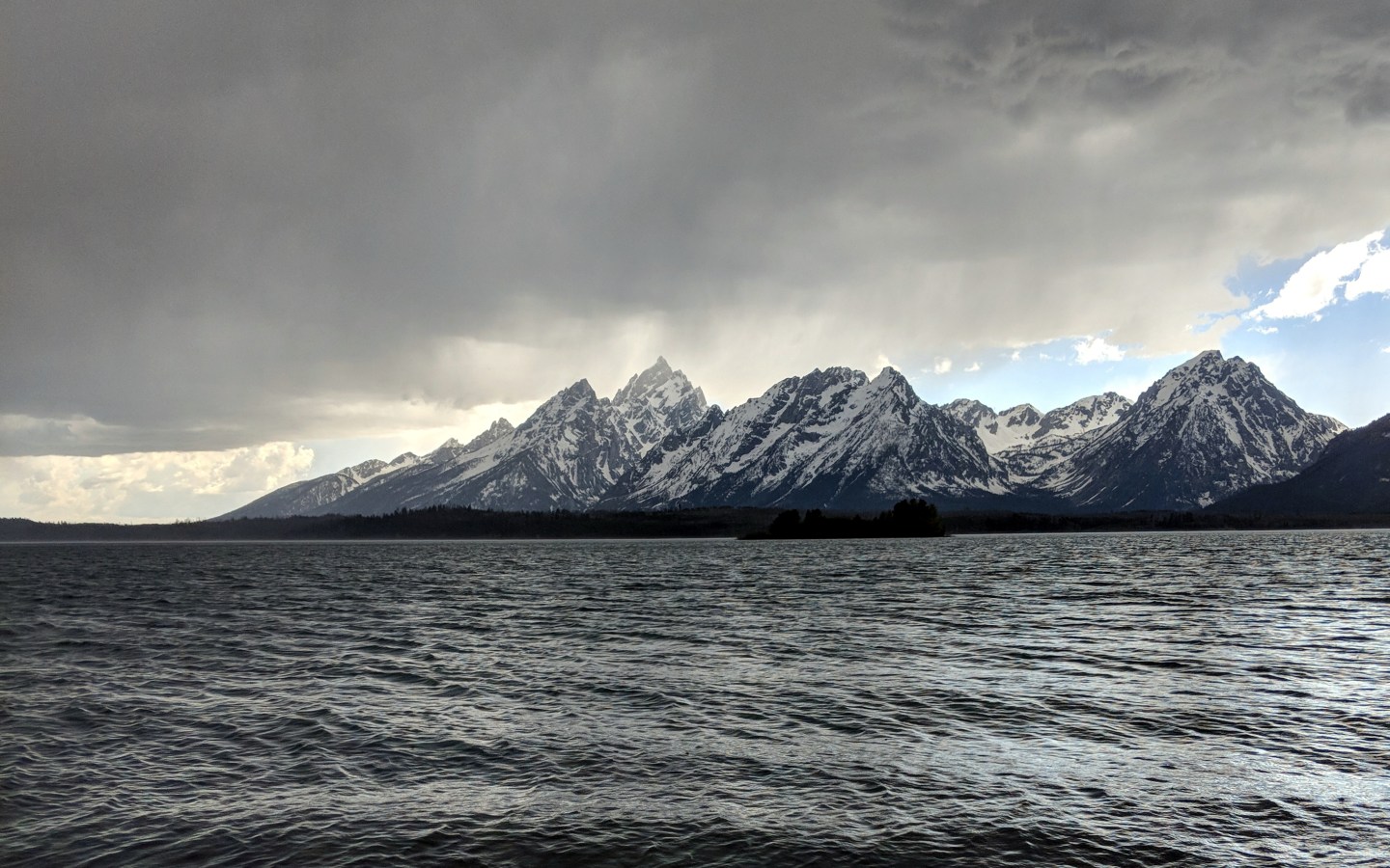 A storm heads for the Tetons!